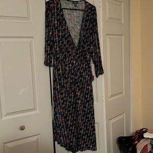 ModCloth houndstooth plus size wrap dress